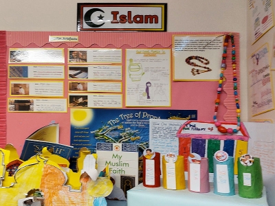 Year 4's display on Islam